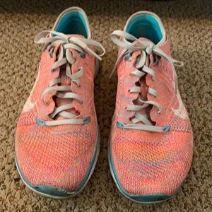 Nike Free TR Flyknit sneakers